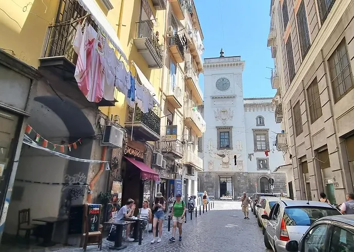 Il Fondaco all'Archivio Storico Napoli